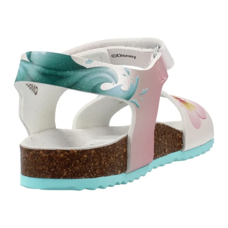 Adriel Sandal