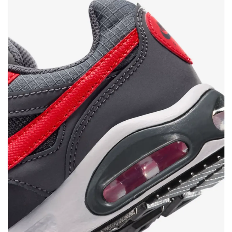 Air Max IVO