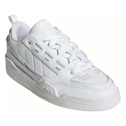 Baskets Adi2000