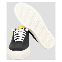 Baskets en cuir