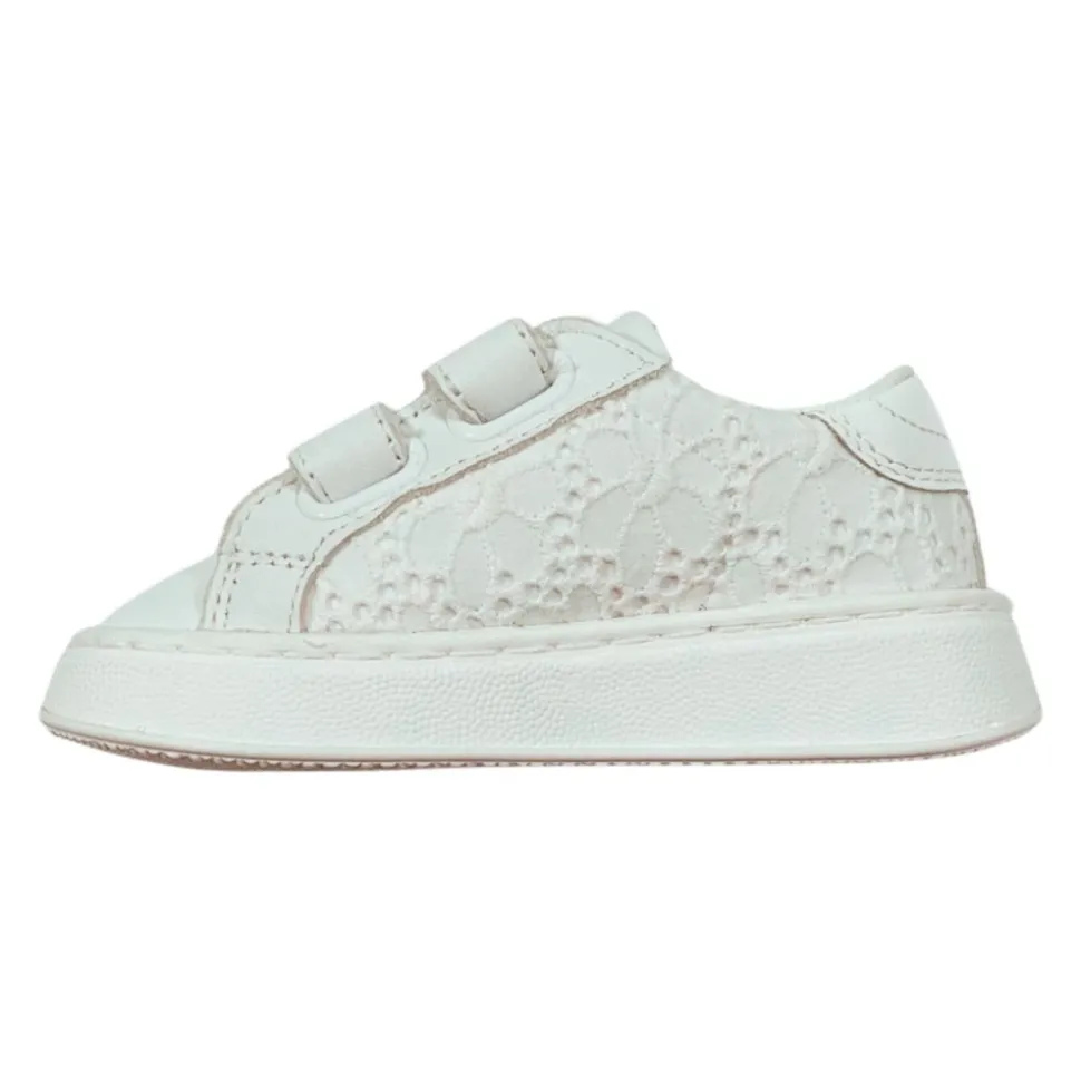 Baskets J421