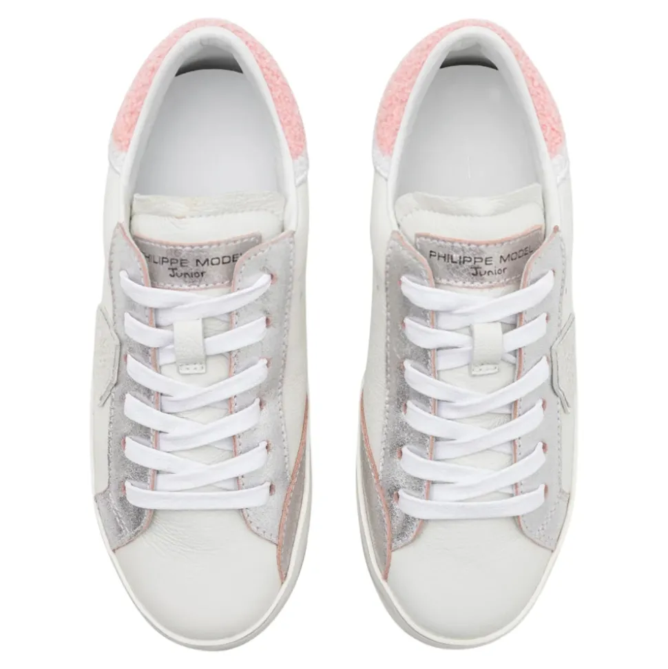 Basses en cuir