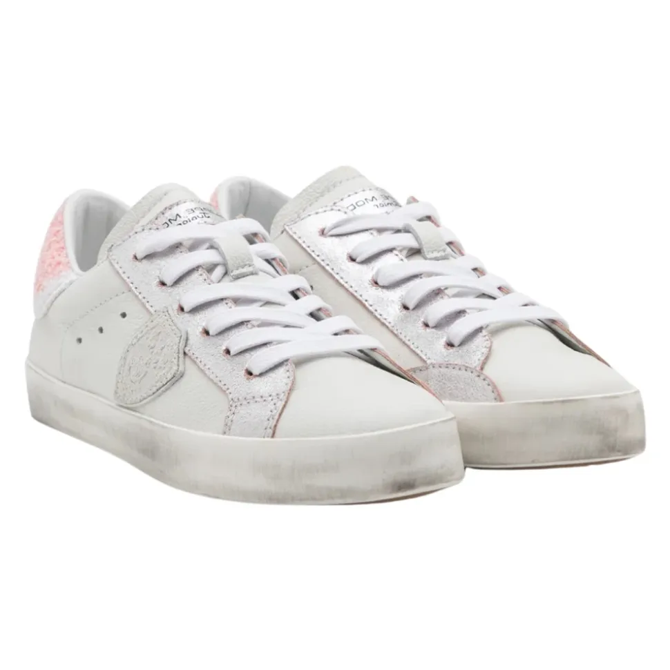 Basses en cuir