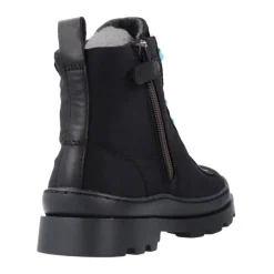 Bottes élégantes pour petits aventuriers