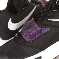 Chaussure de basket Freak 3