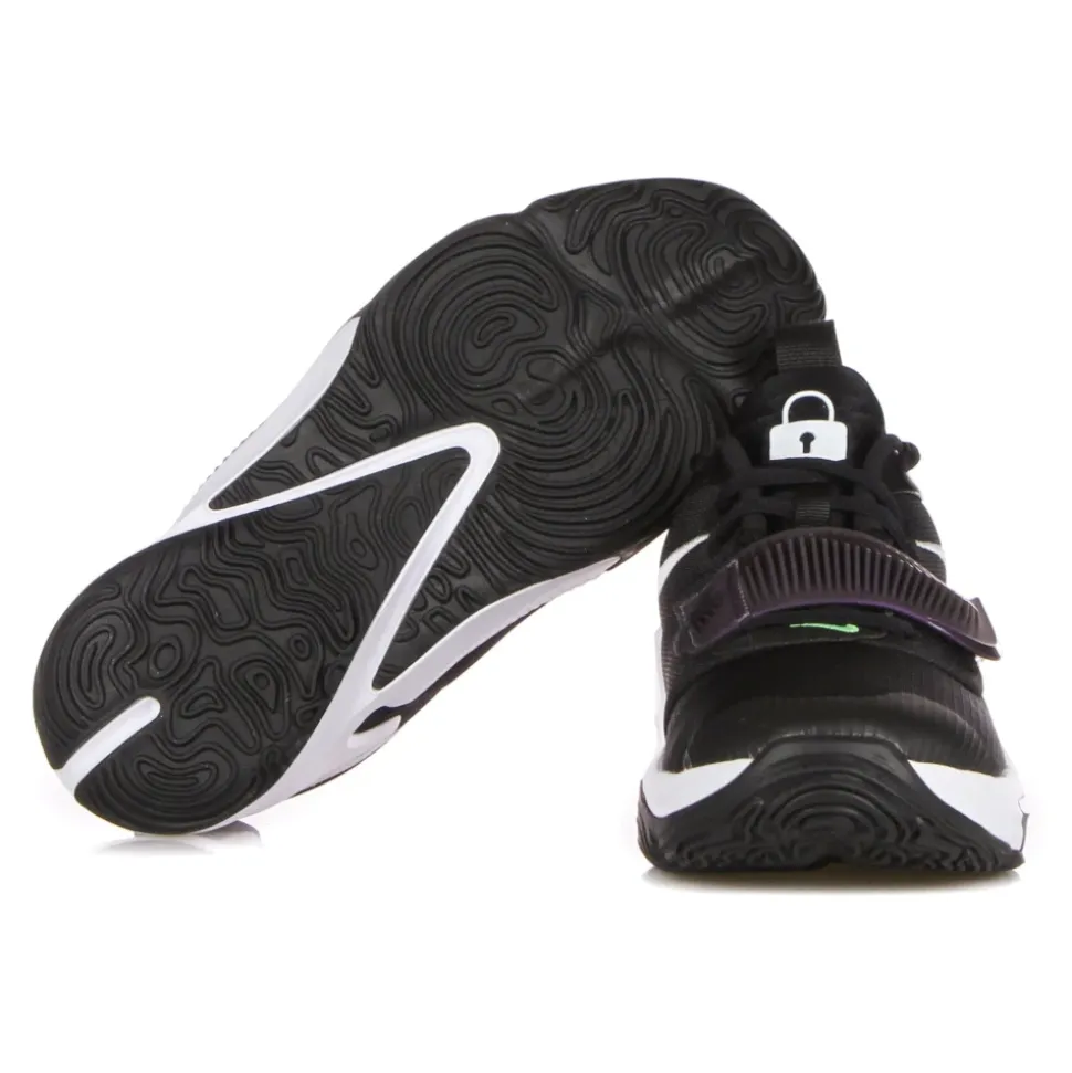 Chaussure de basket Freak 3