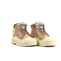 Chaussure montante à lacets