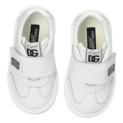 Chaussures de sport avec une application