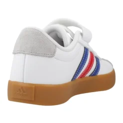 Court Sneakers