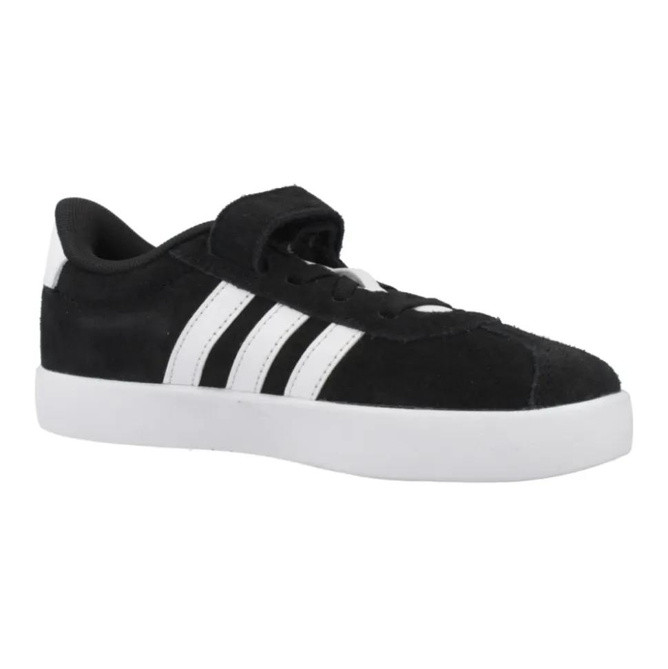 Court Sneakers