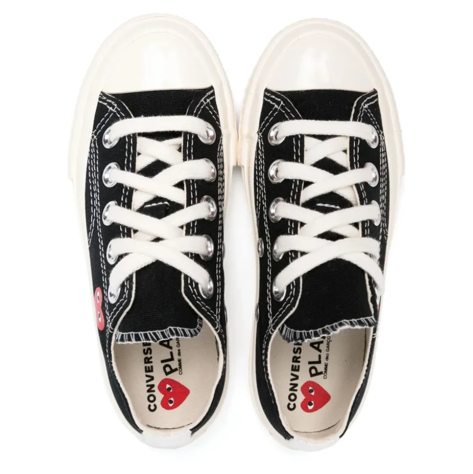 CT70 Small Red Heart Low
