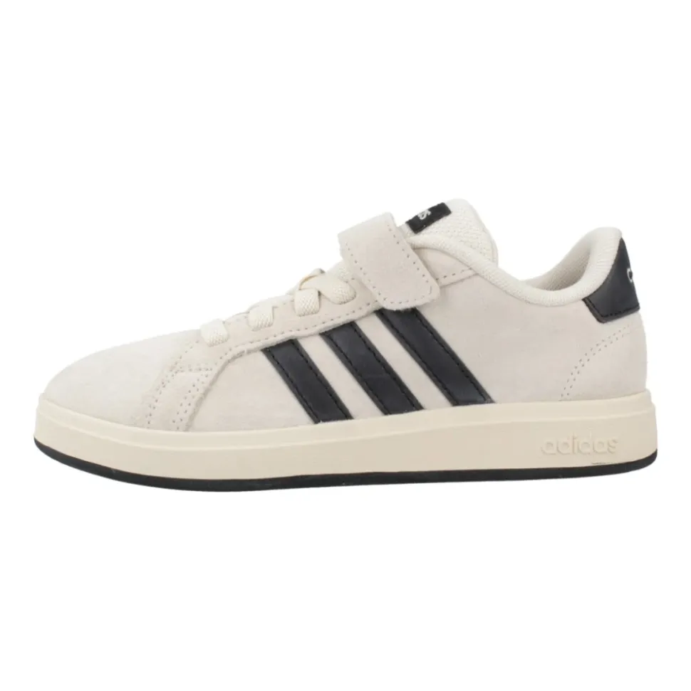 Grand Court Sneakers