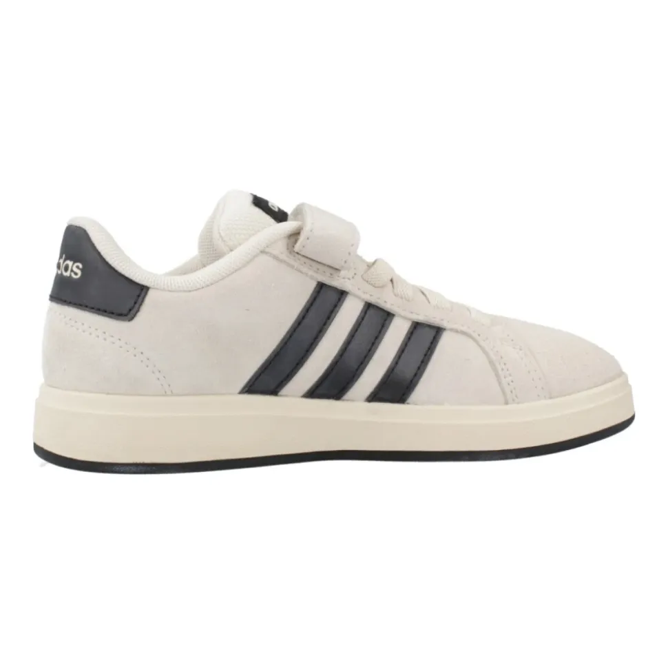 Grand Court Sneakers