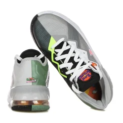 Lebron XVIII Low Chaussures de Basket