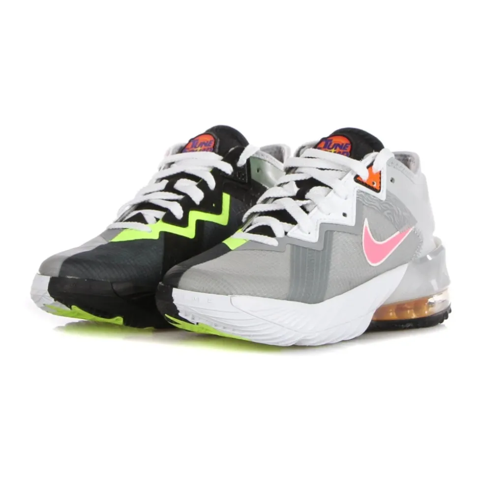 Lebron XVIII Low Chaussures de Basket