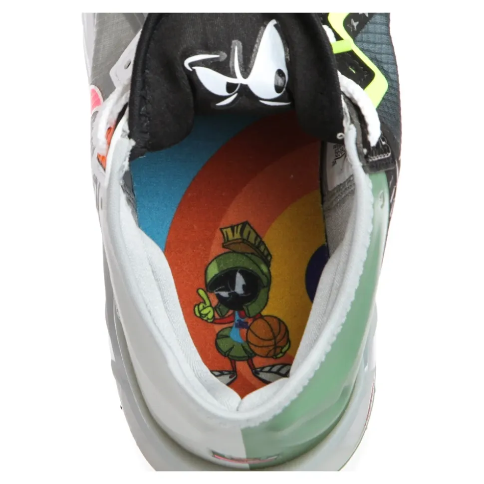 Lebron XVIII Low Chaussures de Basket