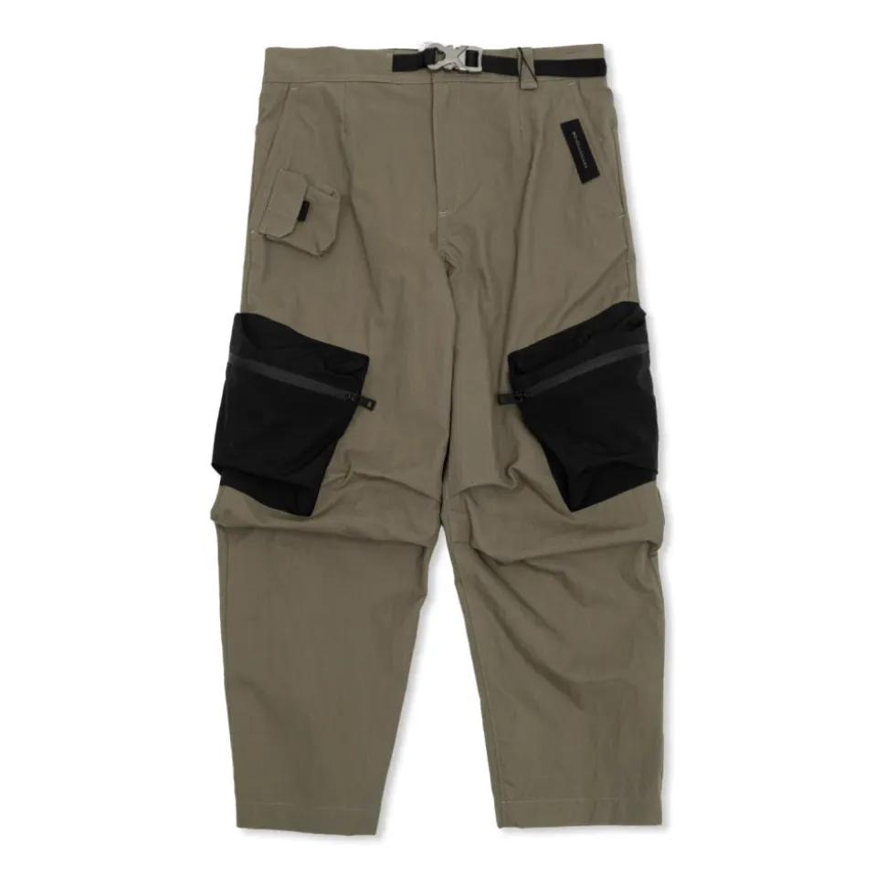 Pantalon style cargo