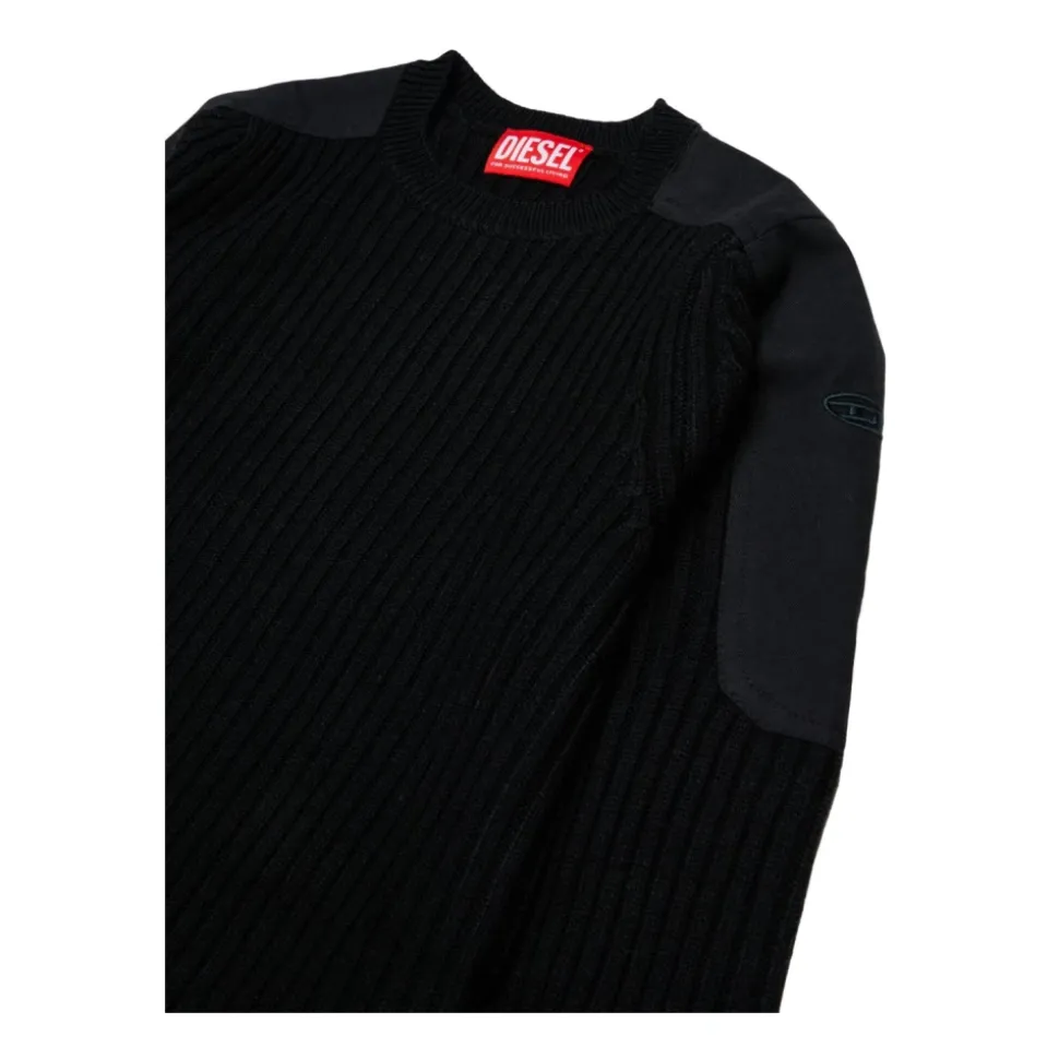 Pull à effet usé