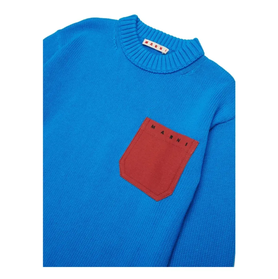 Pull à poche poitrine
