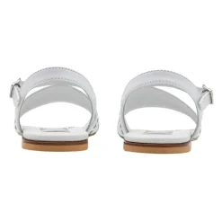 Sandale en cuir à cœur perforé