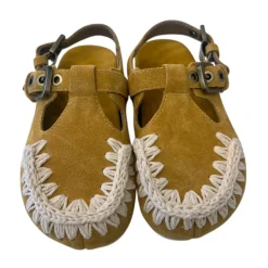 Sandales