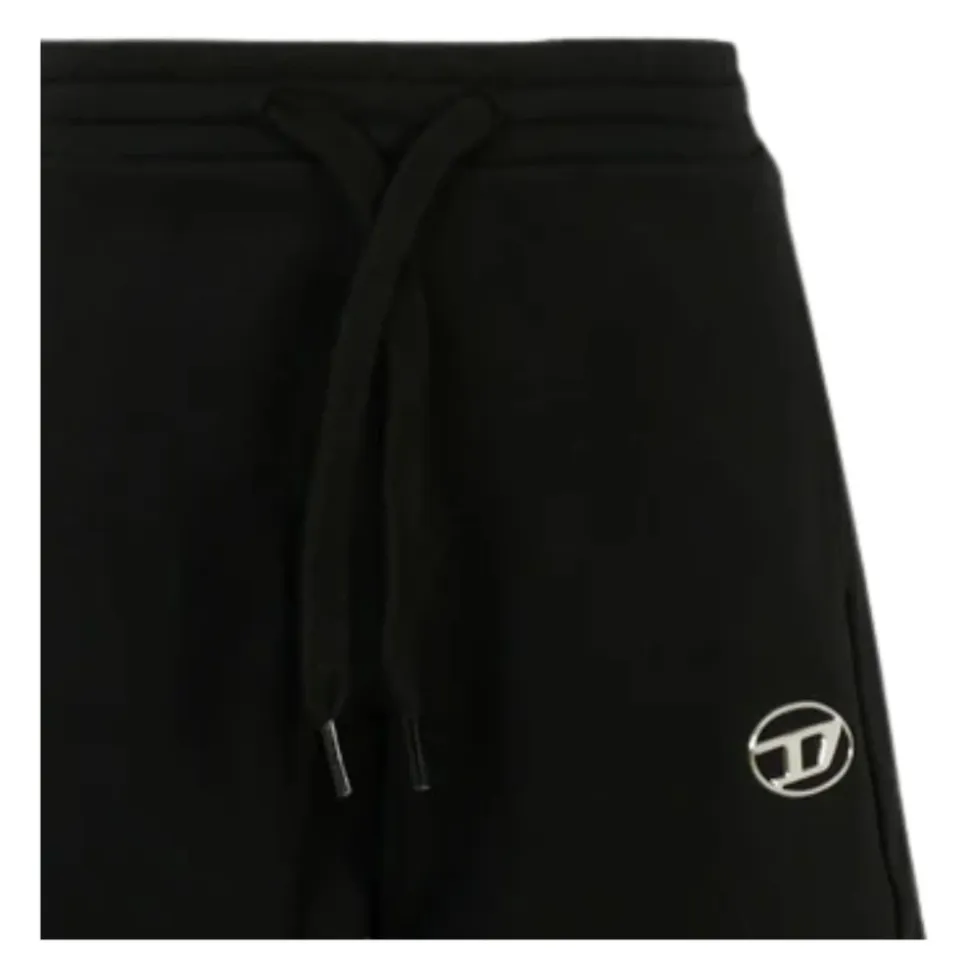Shorts D-plaque Oval
