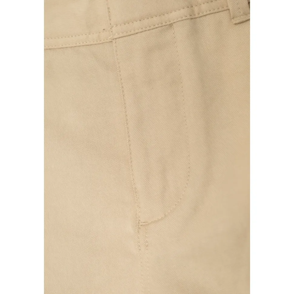 Shorts Logo