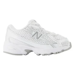 740 Sneaker