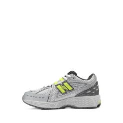 1906 Sneakers