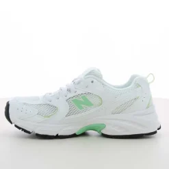 530 Sneakers