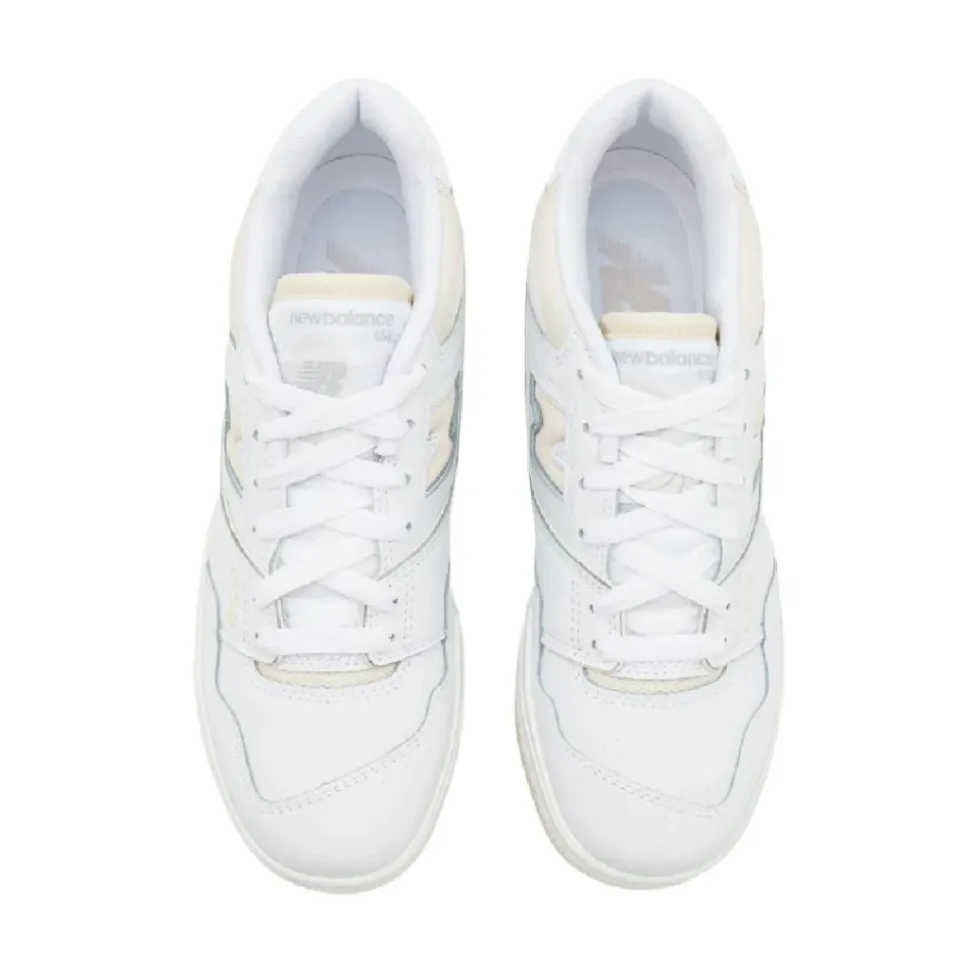 Sneakers de basketball rétro
