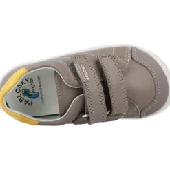 Sneakers à scratch pour enfants actifs