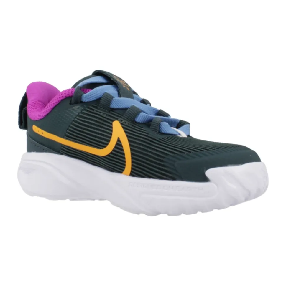 Star Runner Sneakers