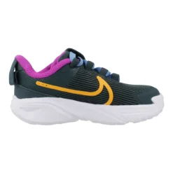 Star Runner Sneakers
