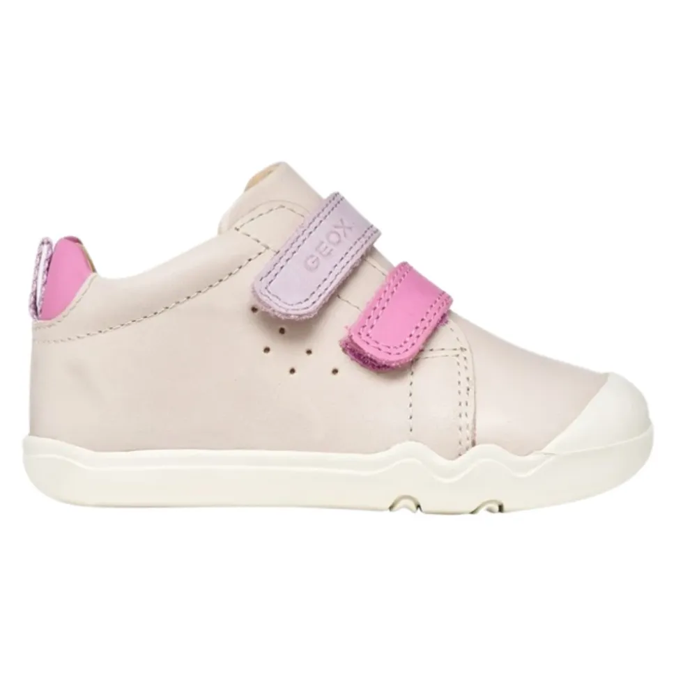 Steppieup Sneaker