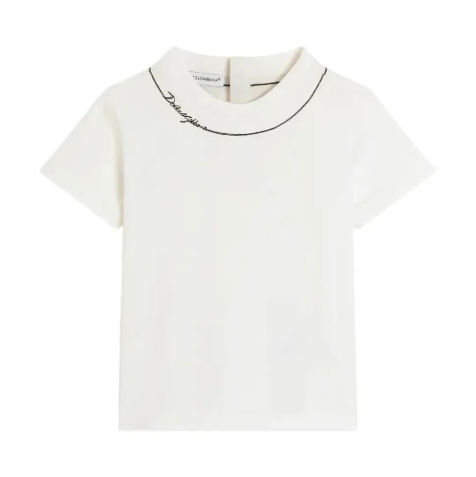 T-shirt logo