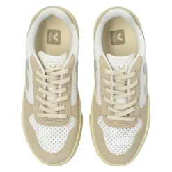 V-10 Laces Leather Sneakers