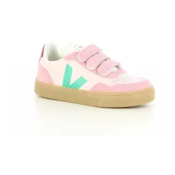 V-90 Sneakers